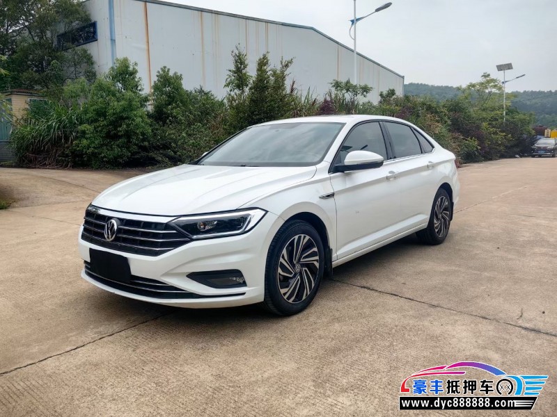 22年大众速腾轿车抵押车出售