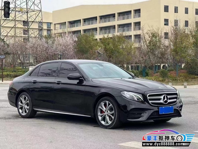 23年奔驰E轿车抵押车出售