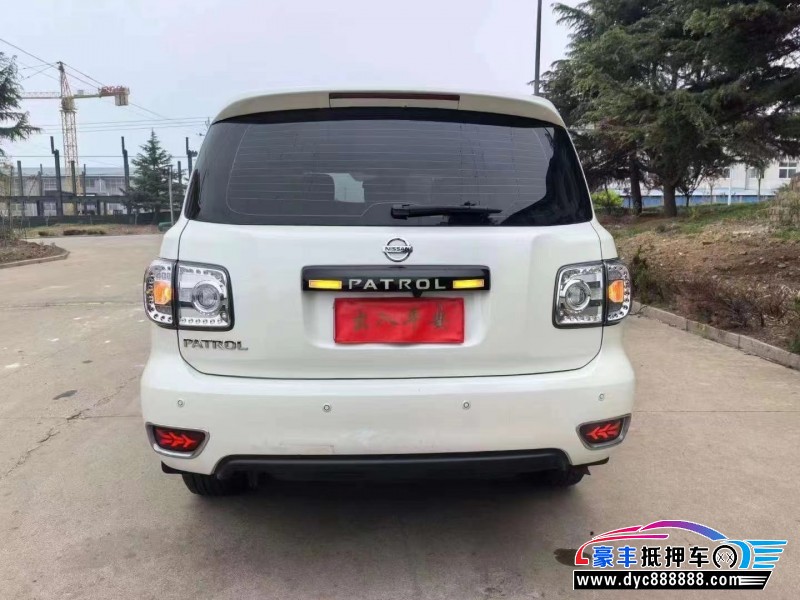 18年日产途乐轿车抵押车出售