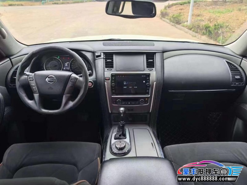 18年日产途乐轿车抵押车出售