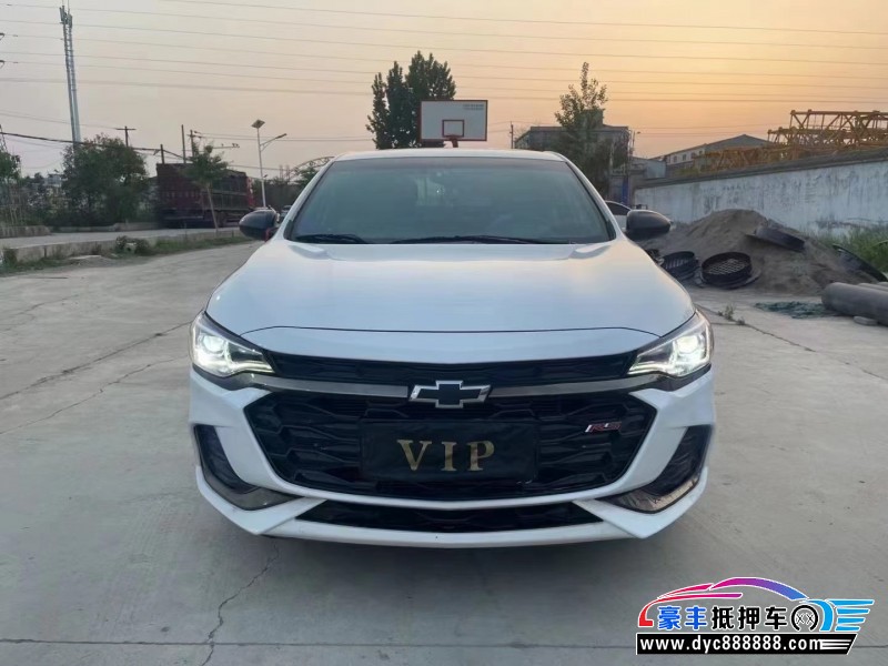 20年雪佛兰科鲁泽轿车抵押车出售