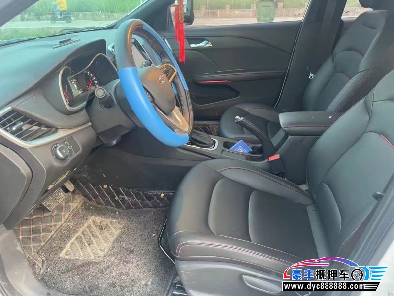 20年雪佛兰科鲁泽轿车抵押车出售