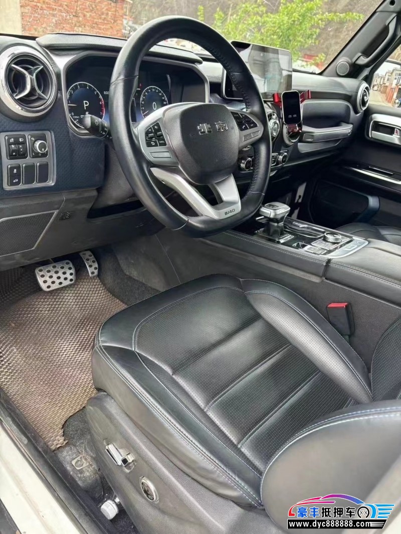 21年北京BJ40轿车抵押车出售