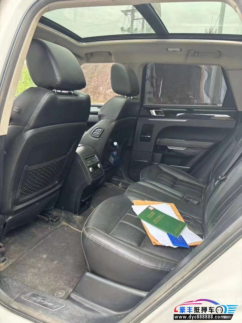 17年众泰T700轿车抵押车出售