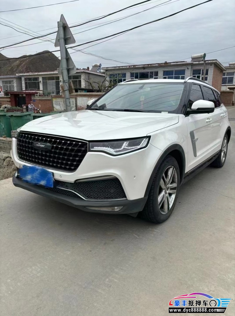 17年众泰T700轿车抵押车出售