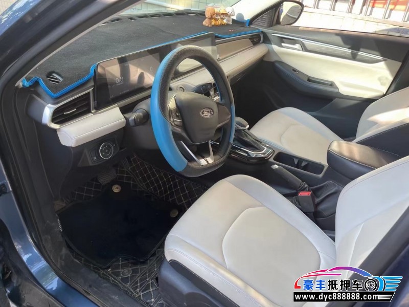 22年福特福睿斯轿车抵押车出售