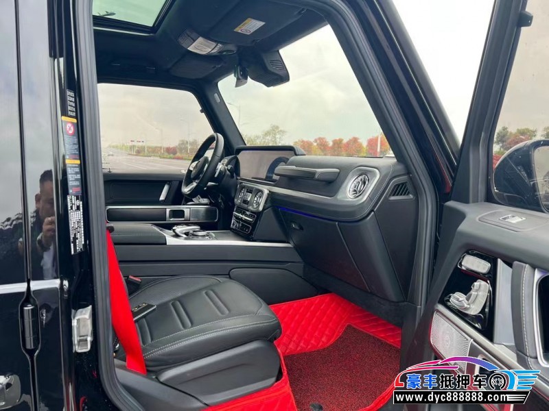 23年奔驰G轿车抵押车出售