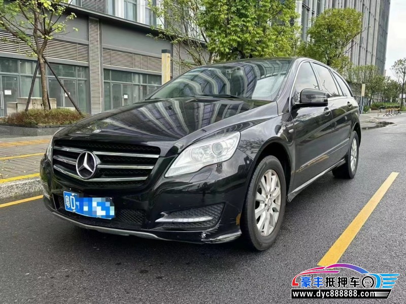 17年奔驰R轿车抵押车出售