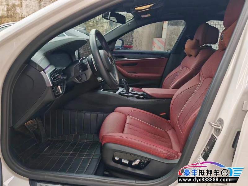 21年宝马5系轿车抵押车出售