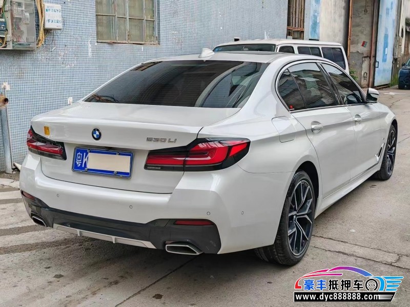 21年宝马5系轿车抵押车出售