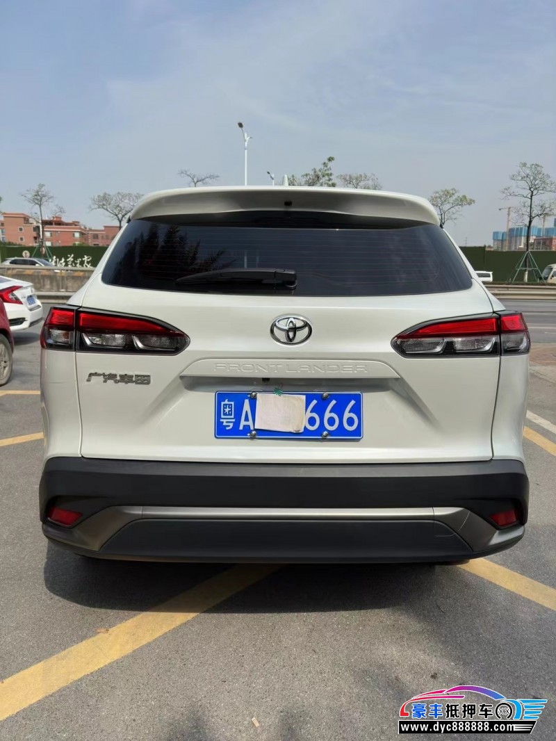 22年丰田威兰达轿车抵押车出售