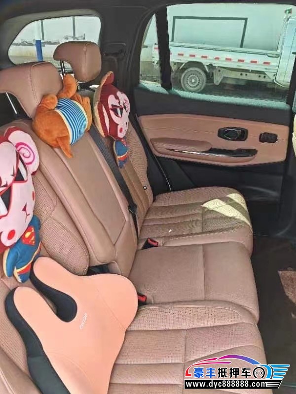 21年蔚来ES8轿车抵押车出售