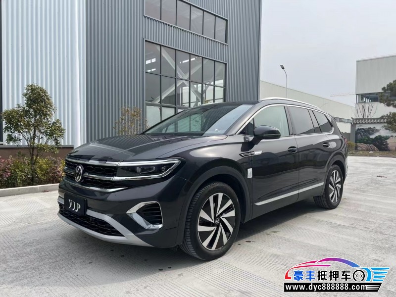 23年大众揽镜轿车抵押车出售