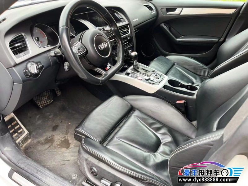 15年奥迪S5轿车抵押车出售