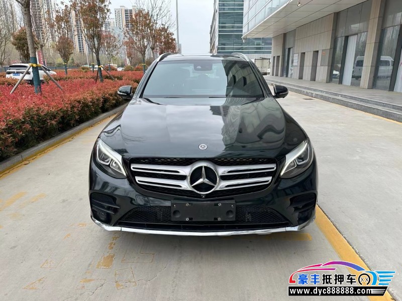 19年奔驰GLC轿车抵押车出售