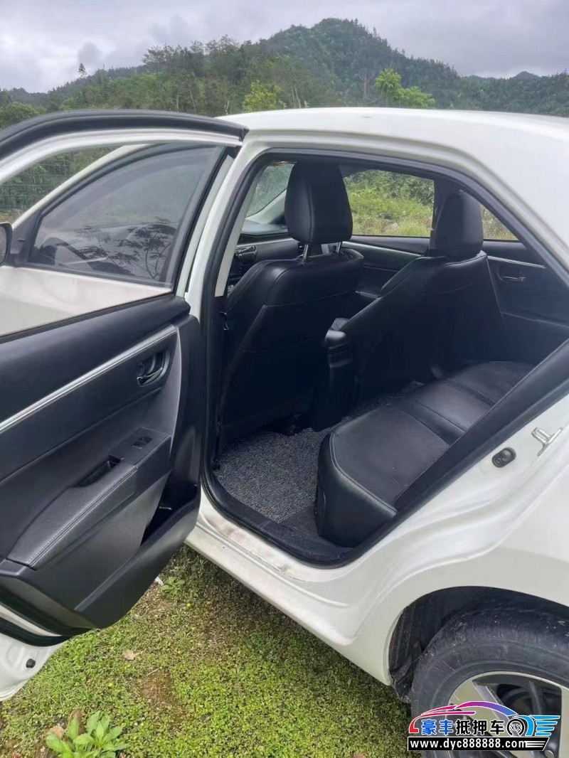 21年吉利缤瑞轿车抵押车出售