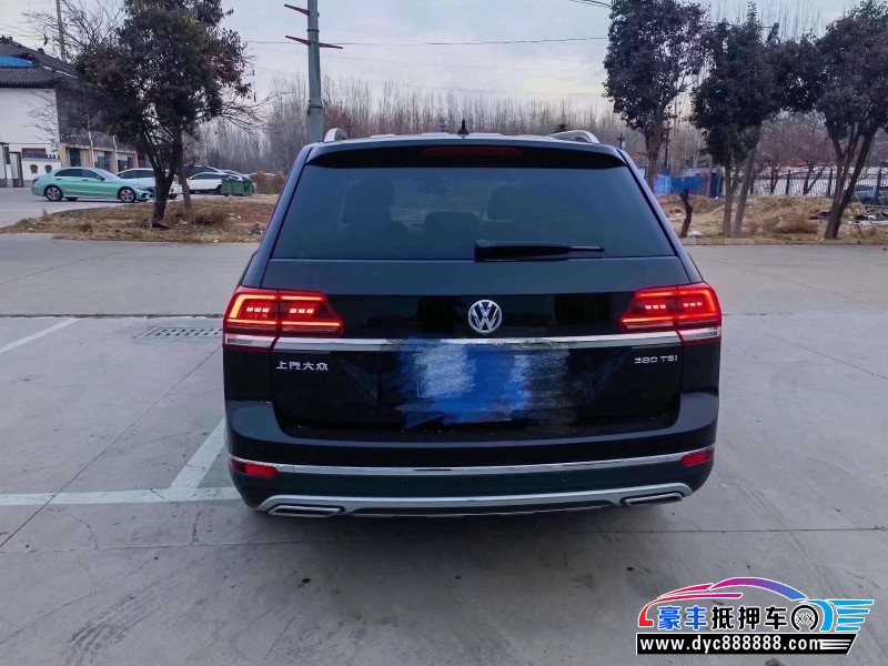 17年大众途昂轿车抵押车出售