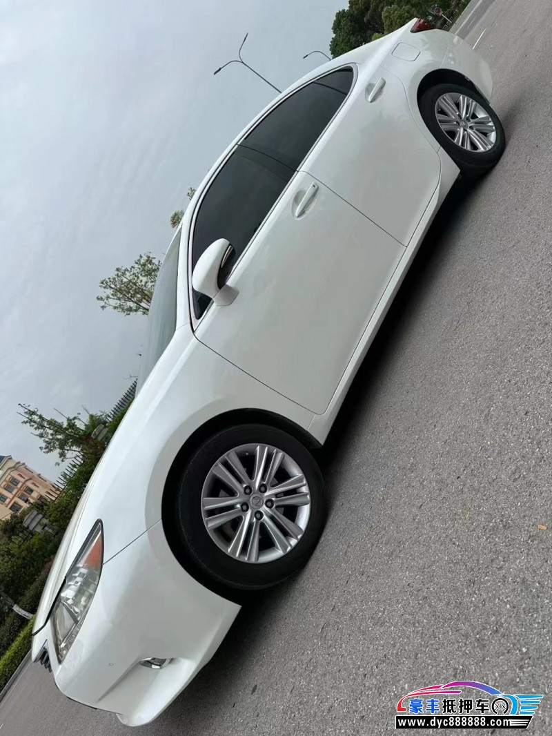 15年雷克萨斯ES轿车抵押车出售