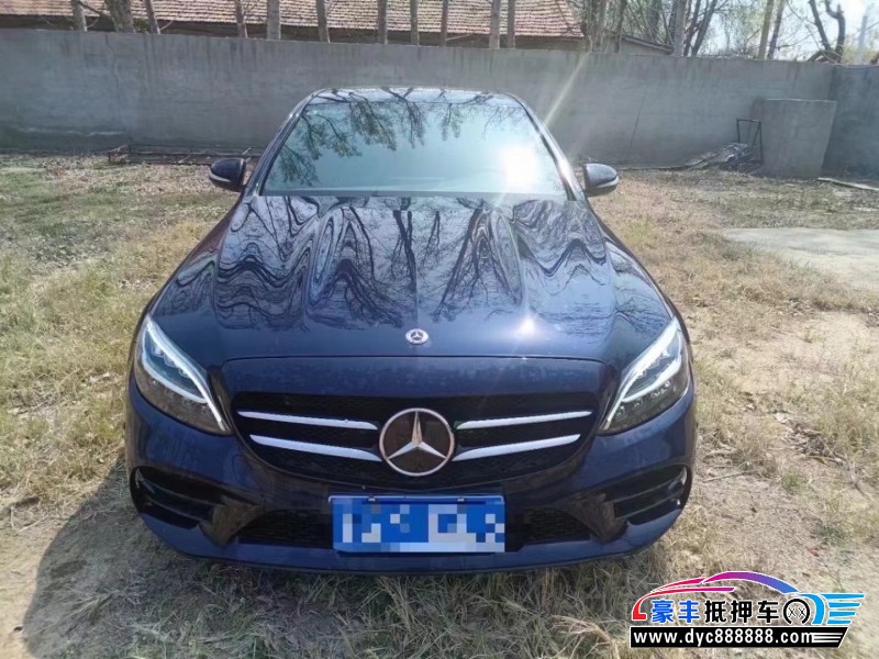 19年奔驰C轿车抵押车出售