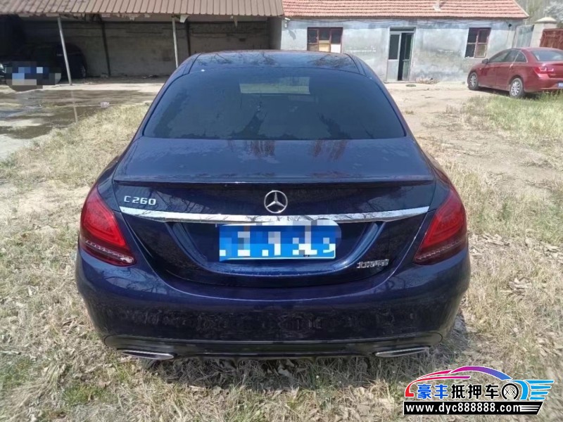 19年奔驰C轿车抵押车出售