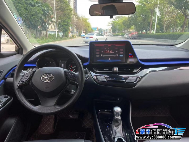 21年丰田奕泽轿车抵押车出售