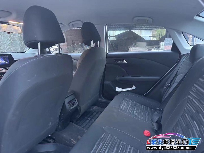 23年雪佛兰科鲁泽轿车抵押车出售