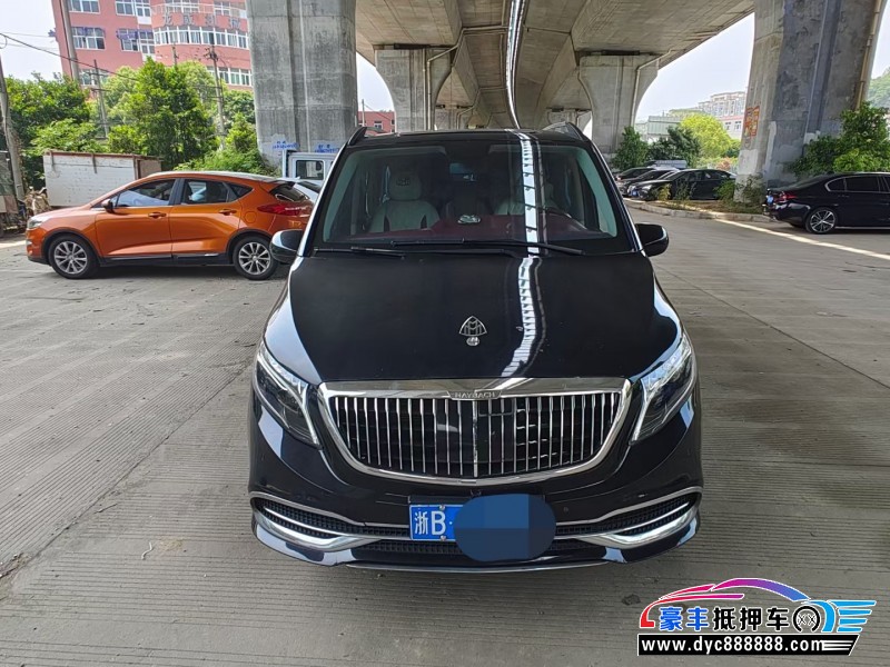 20年奔驰威霆轿车抵押车出售