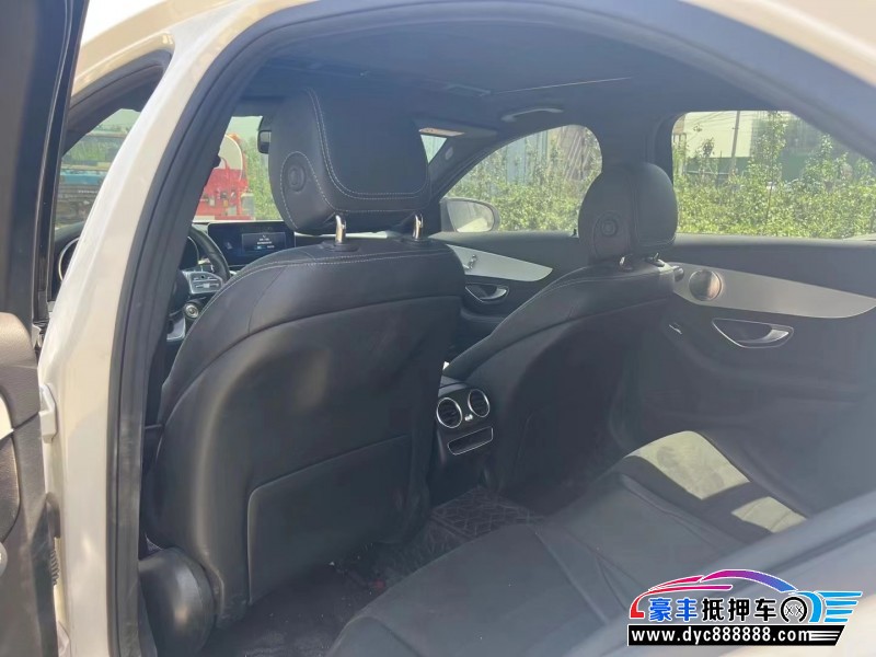20年奔驰C轿车抵押车出售