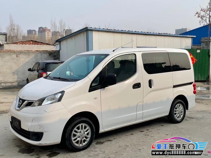 17年日产NV200轿车抵押车出售
