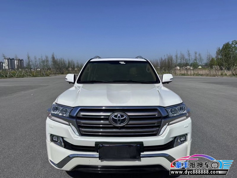 18年丰田兰德酷路泽（陆巡）轿车抵押车出售