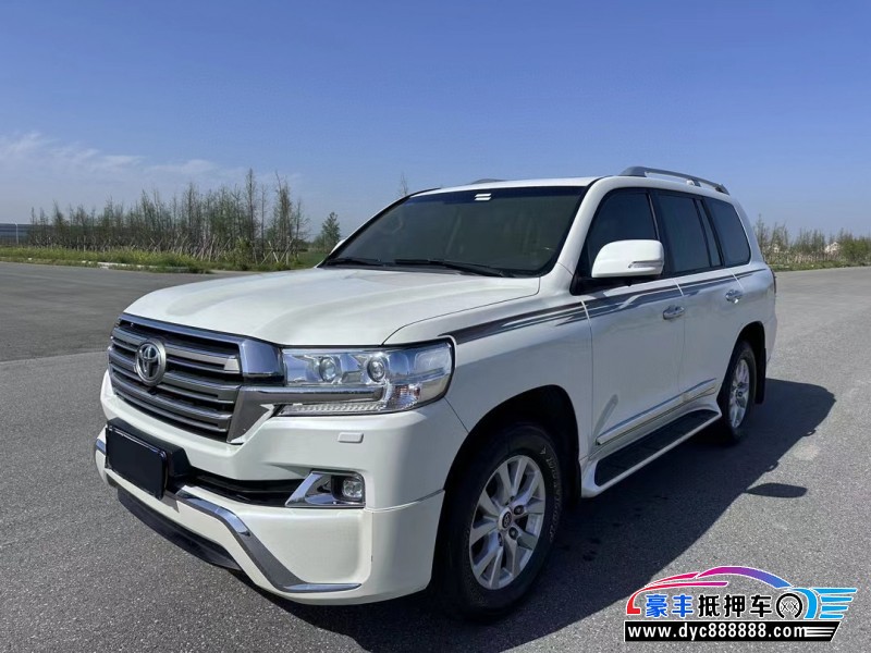 18年丰田兰德酷路泽（陆巡）轿车抵押车出售