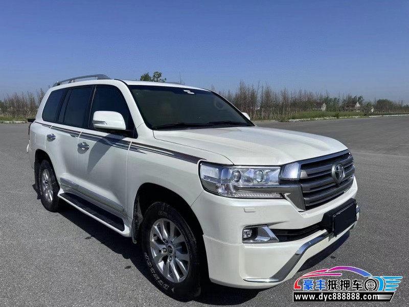 18年丰田兰德酷路泽（陆巡）轿车抵押车出售
