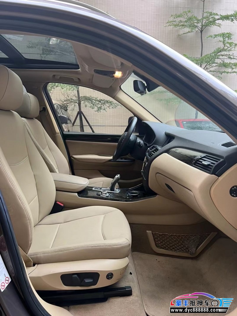 13年宝马X3轿车抵押车出售