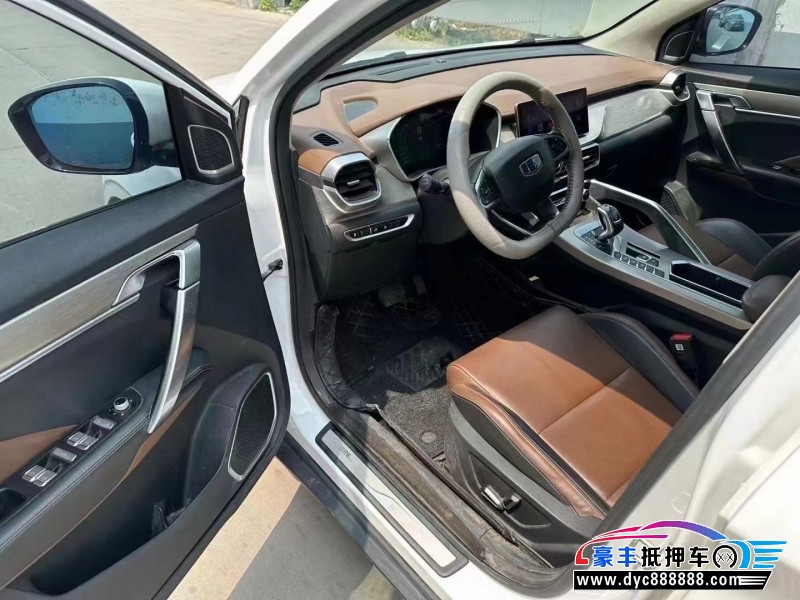 18年吉利缤越轿车抵押车出售