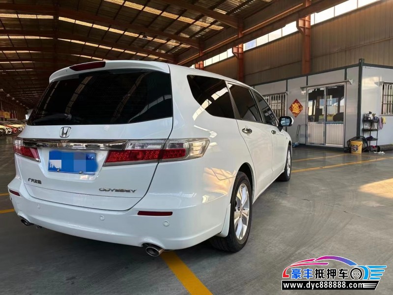 14年本田奥德赛轿车抵押车出售