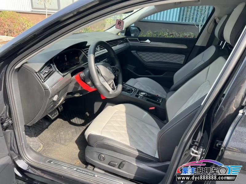 23年大众迈腾轿车抵押车出售