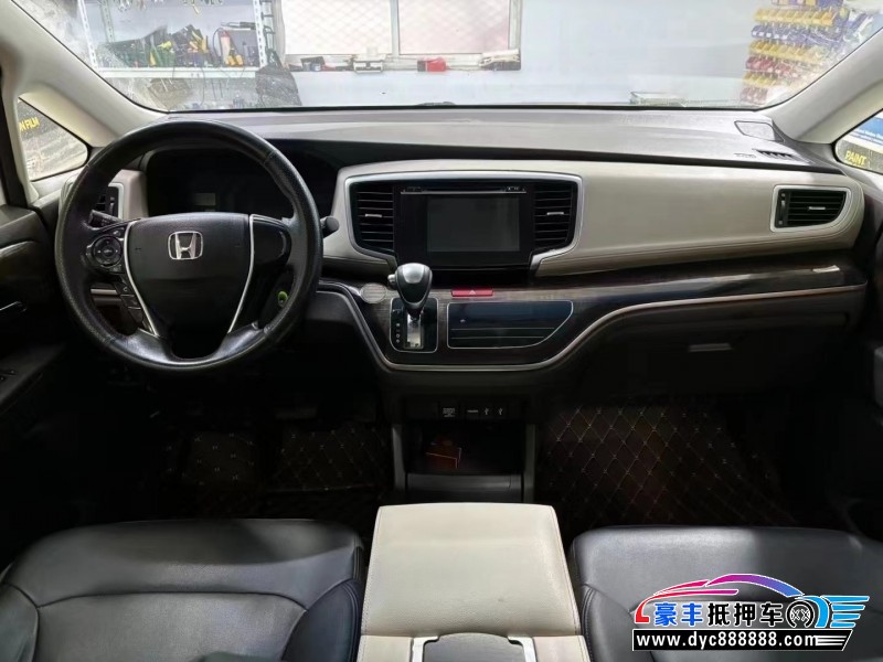 16年本田奥德赛轿车抵押车出售