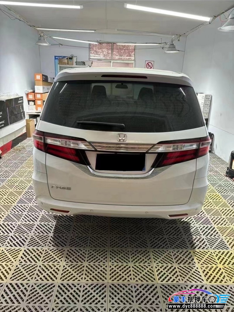 16年本田奥德赛轿车抵押车出售