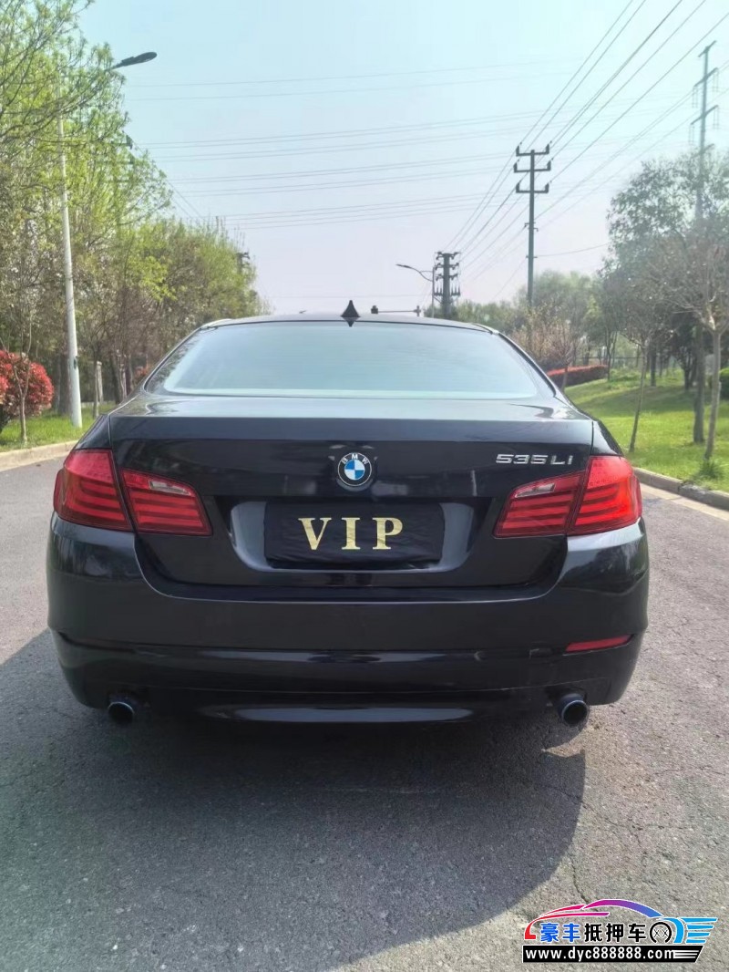 13年宝马5系轿车抵押车出售