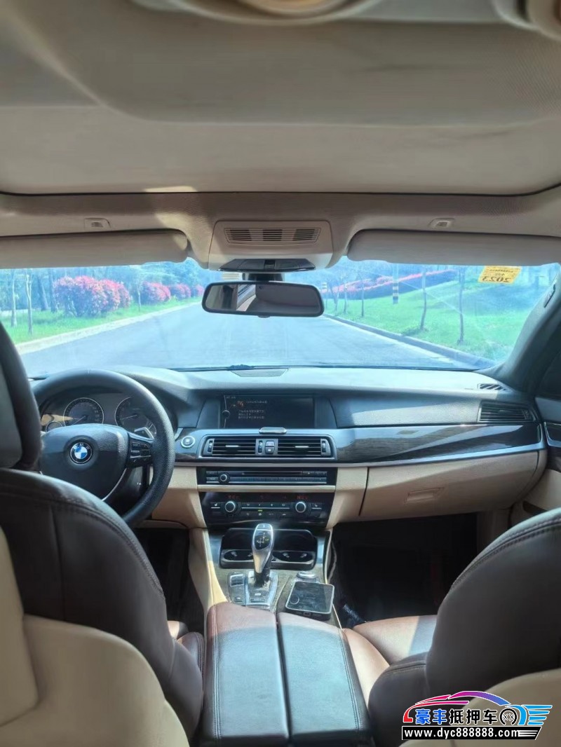 13年宝马5系轿车抵押车出售