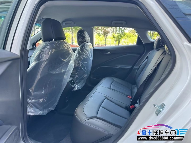 24年别克微蓝轿车抵押车出售