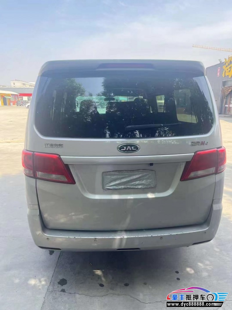 17年江淮瑞风M4轿车抵押车出售