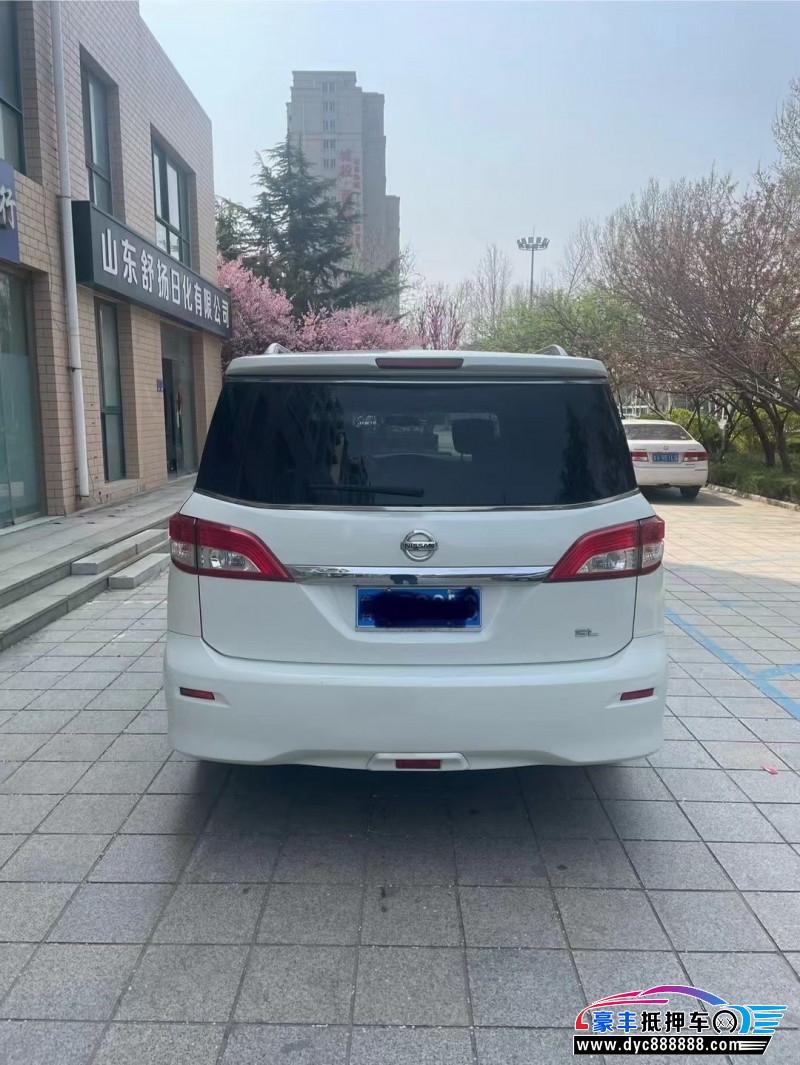 17年日产贵士轿车抵押车出售