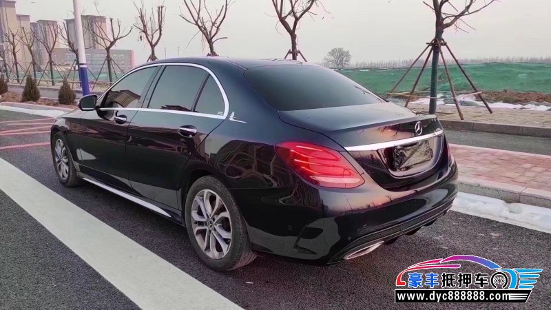 18年奔驰C轿车抵押车出售