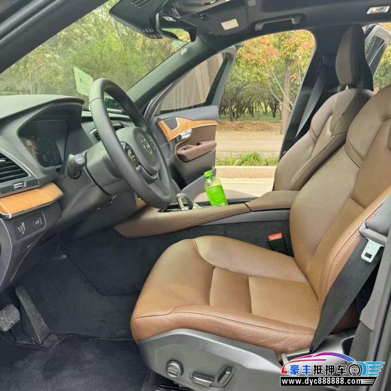 22年沃尔沃XC90轿车抵押车出售