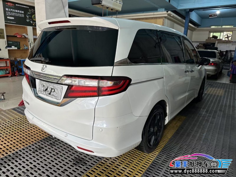 16年本田奥德赛轿车抵押车出售