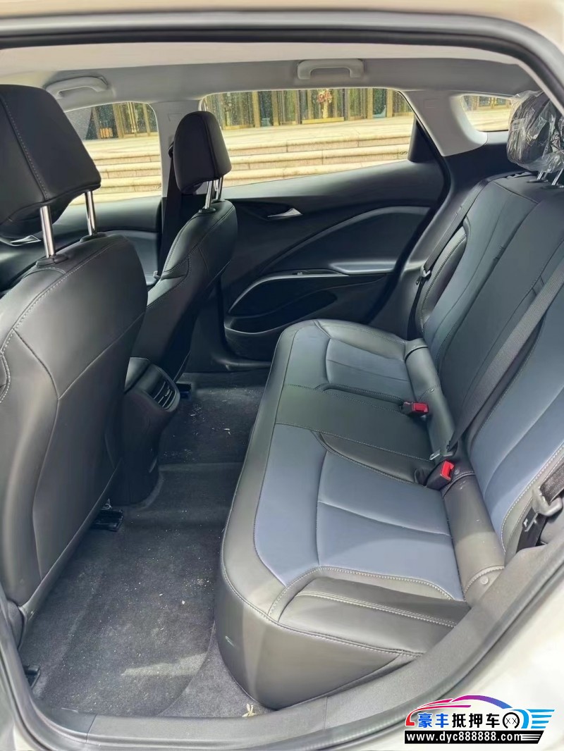 24年别克微蓝轿车抵押车出售