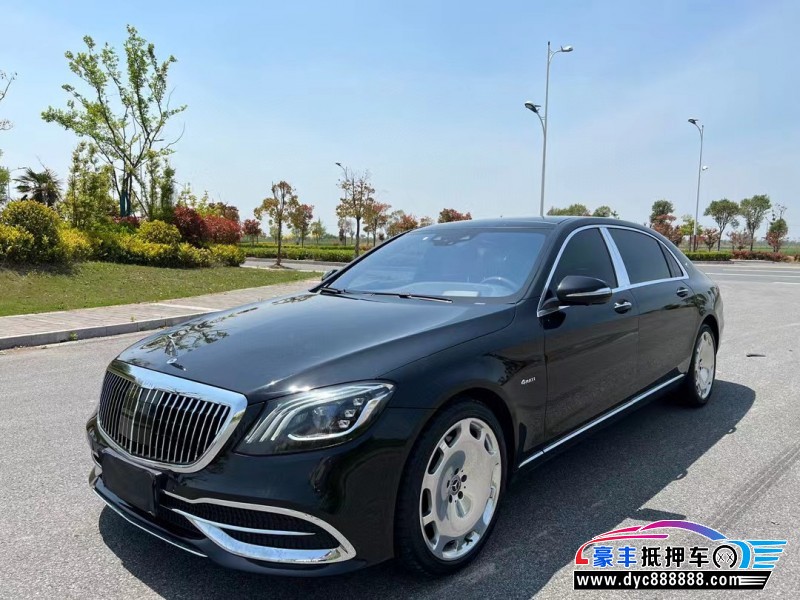 18年奔驰迈巴赫S级轿车抵押车出售