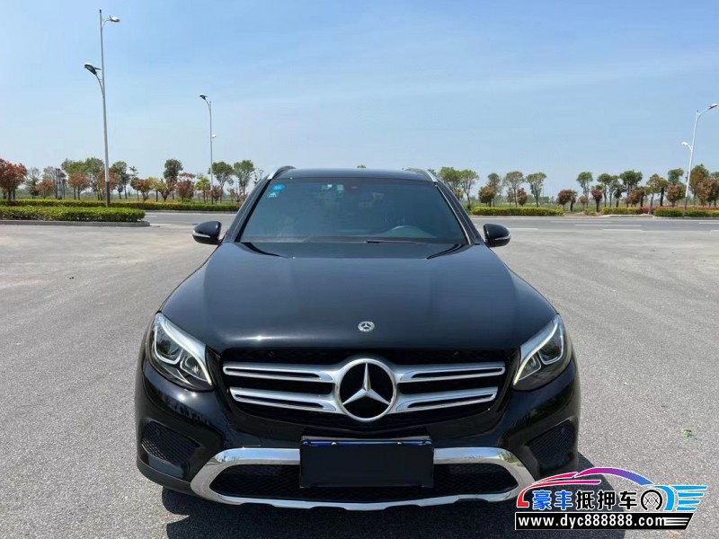 19年奔驰GL轿车抵押车出售