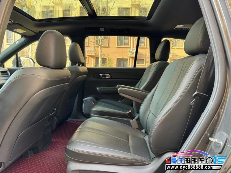 21年理想ONE轿车抵押车出售